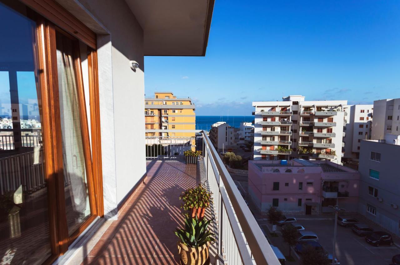 Blu Monopoli Appartement Buitenkant foto